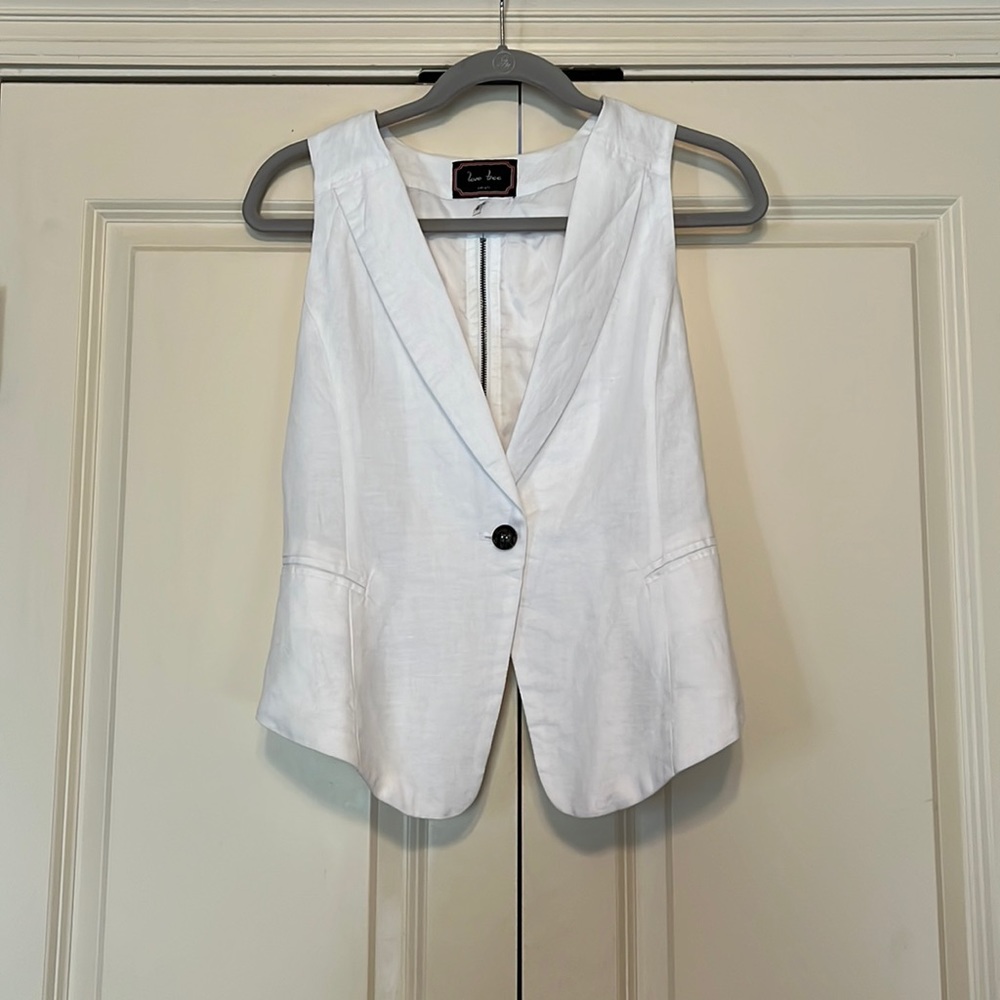 Love tree white vest